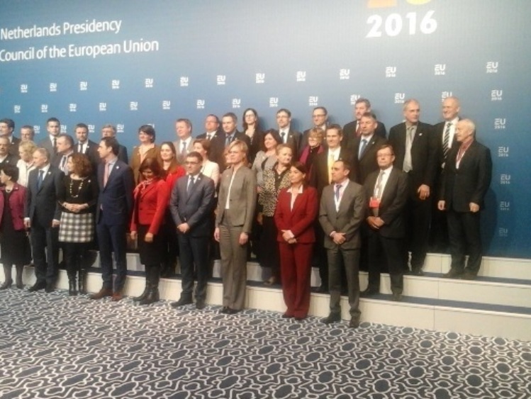 Konferencja ministerialna nt. antybiotykooporności